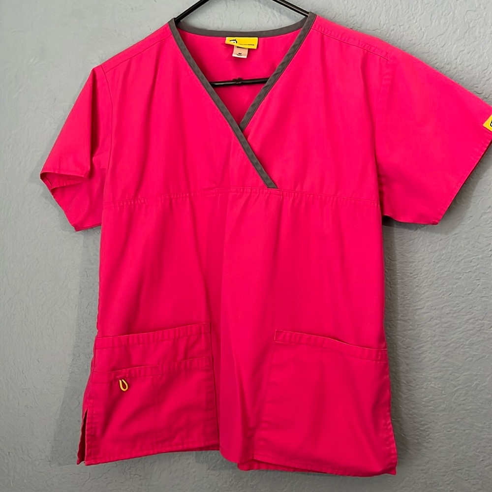 Wonderwink Scrub top